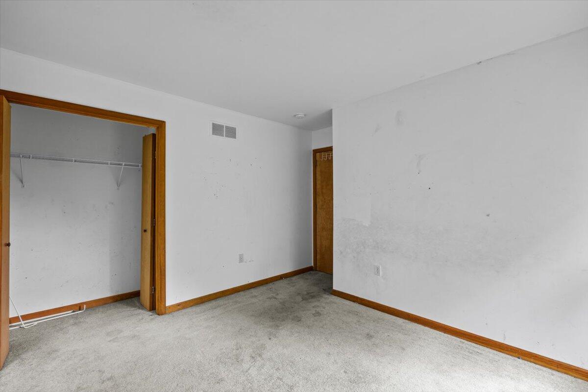 555 Whippoorwill Drive