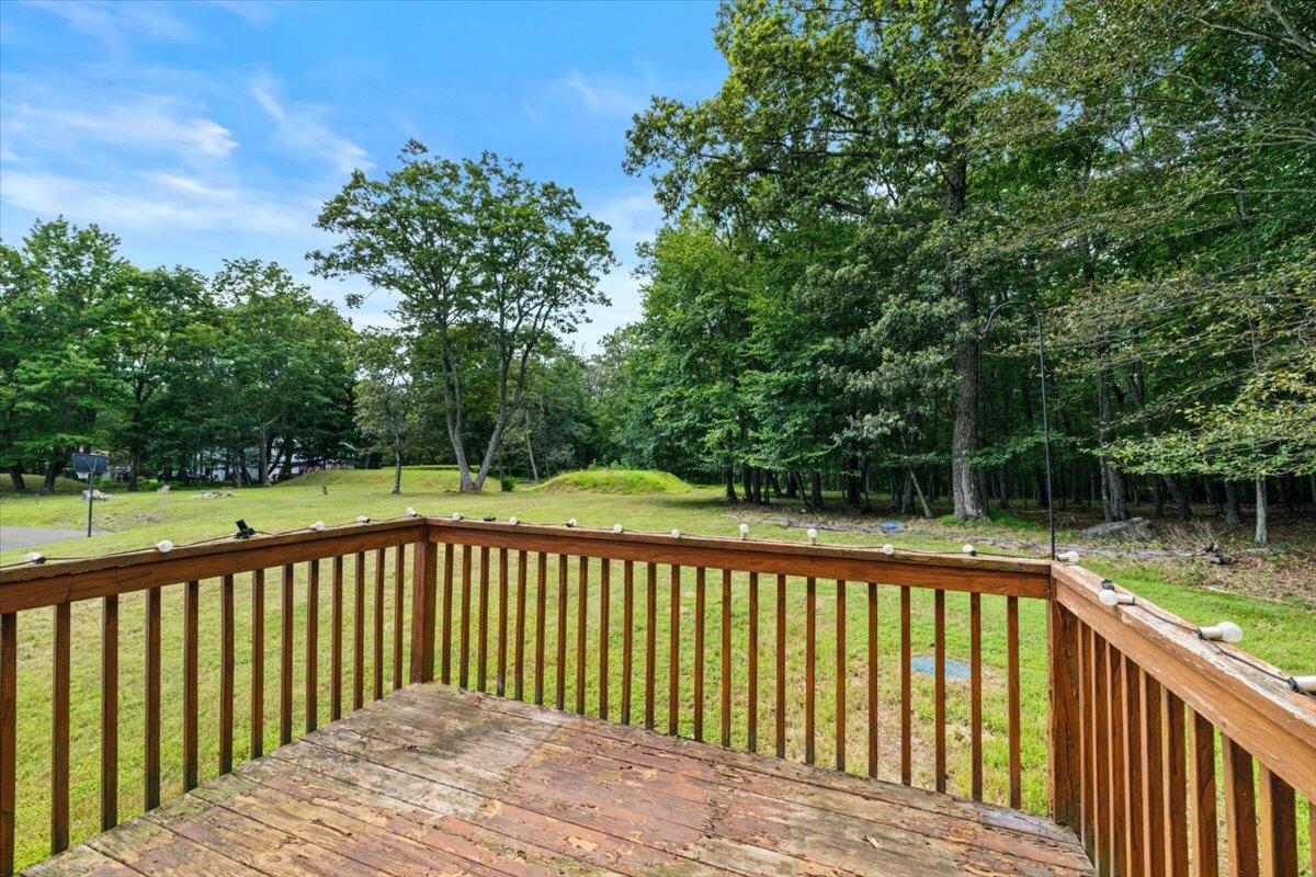 555 Whippoorwill Drive