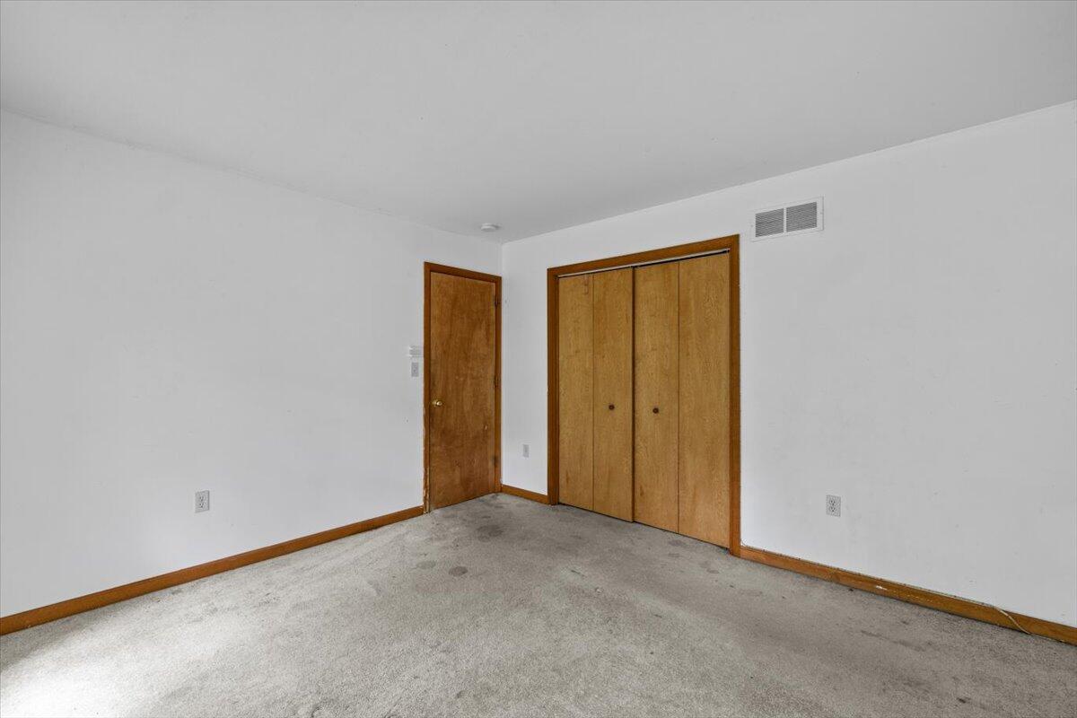 555 Whippoorwill Drive