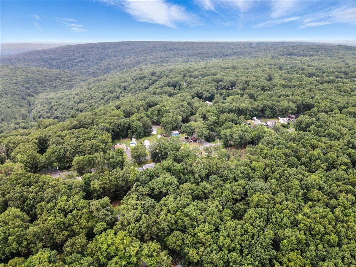 754 Clubhouse Drive