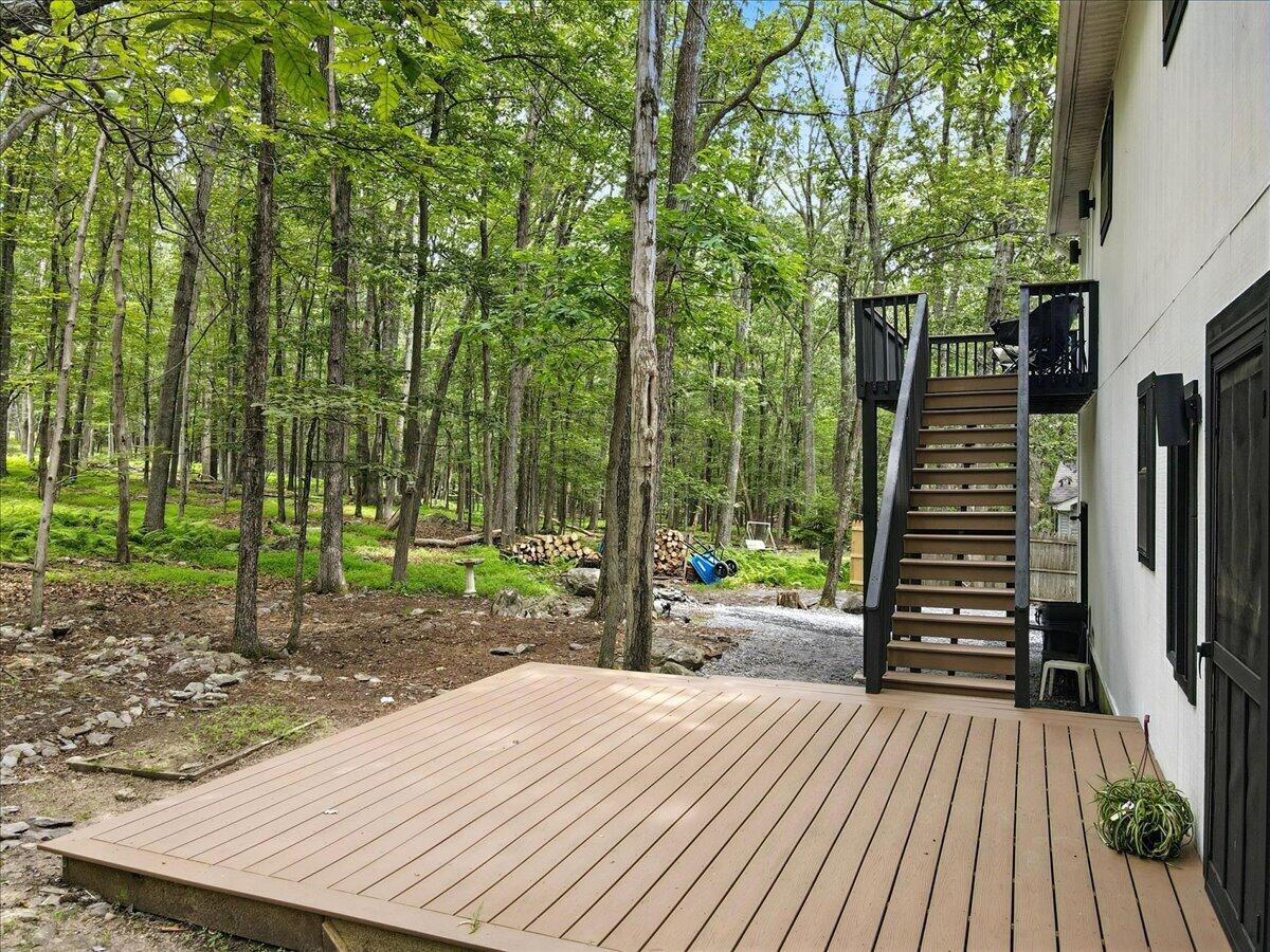 754 Clubhouse Drive