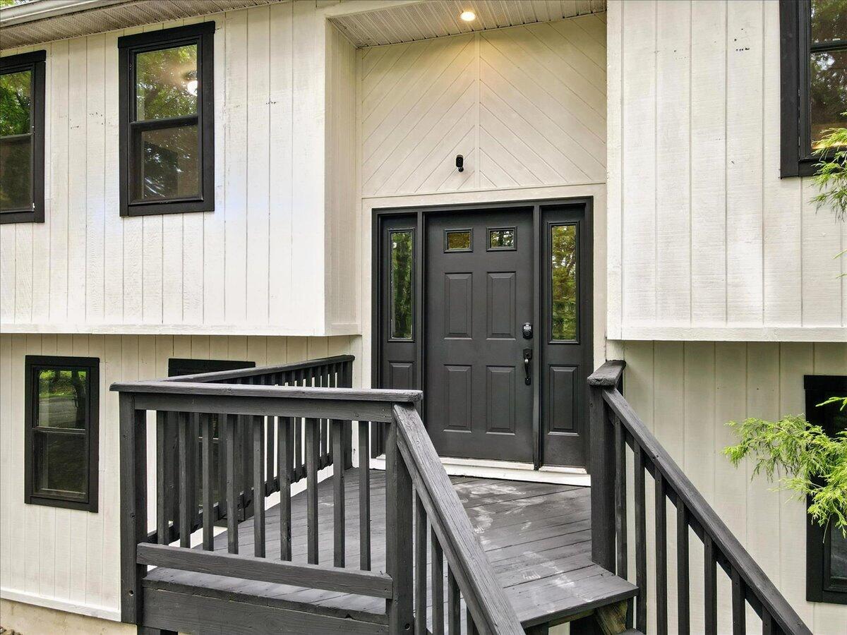 754 Clubhouse Drive