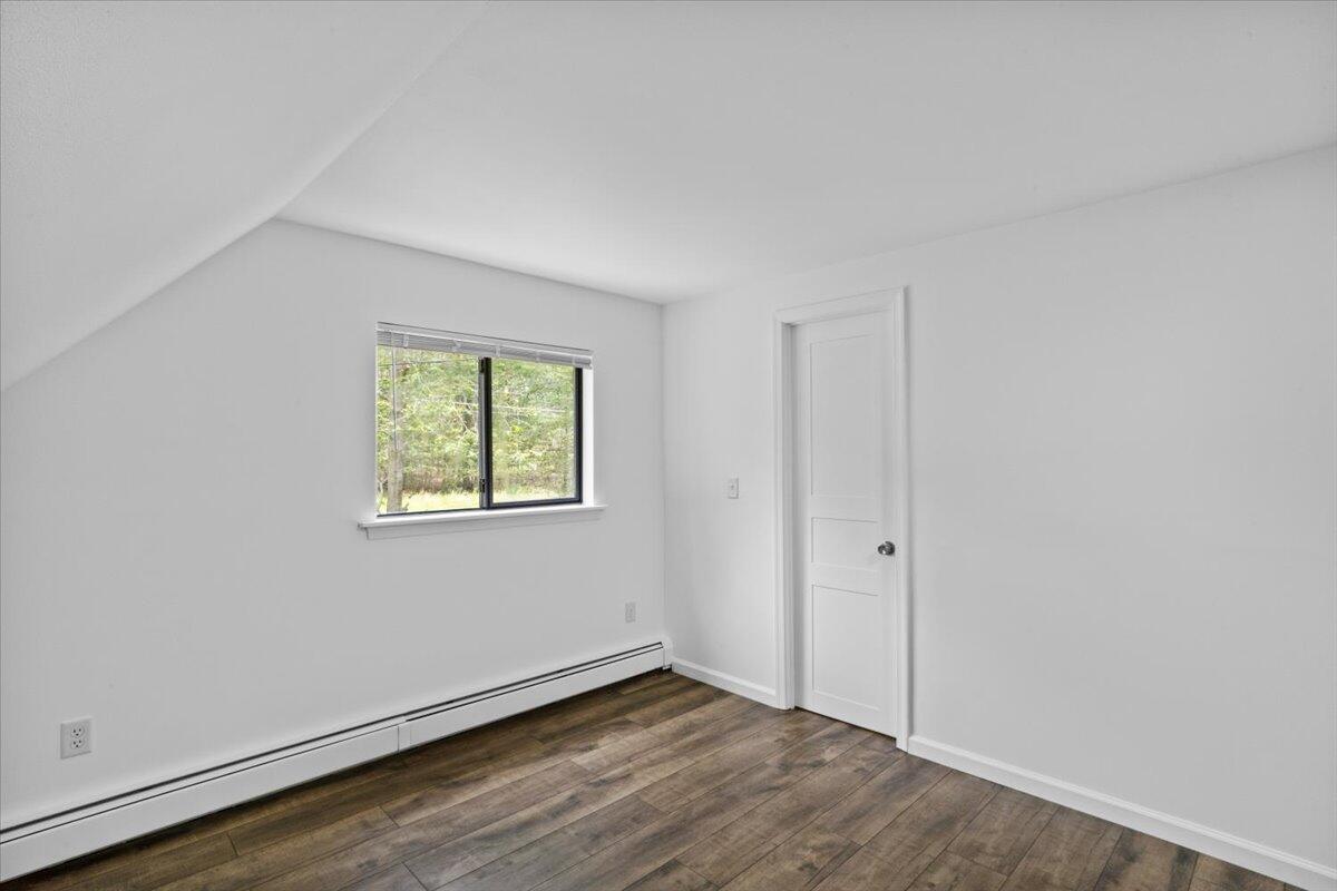 44 Magnolia Dr