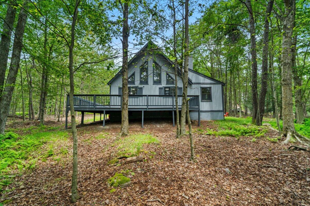 44 Magnolia Dr