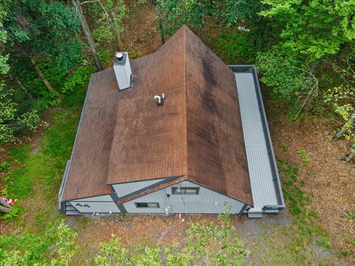 44 Magnolia Dr