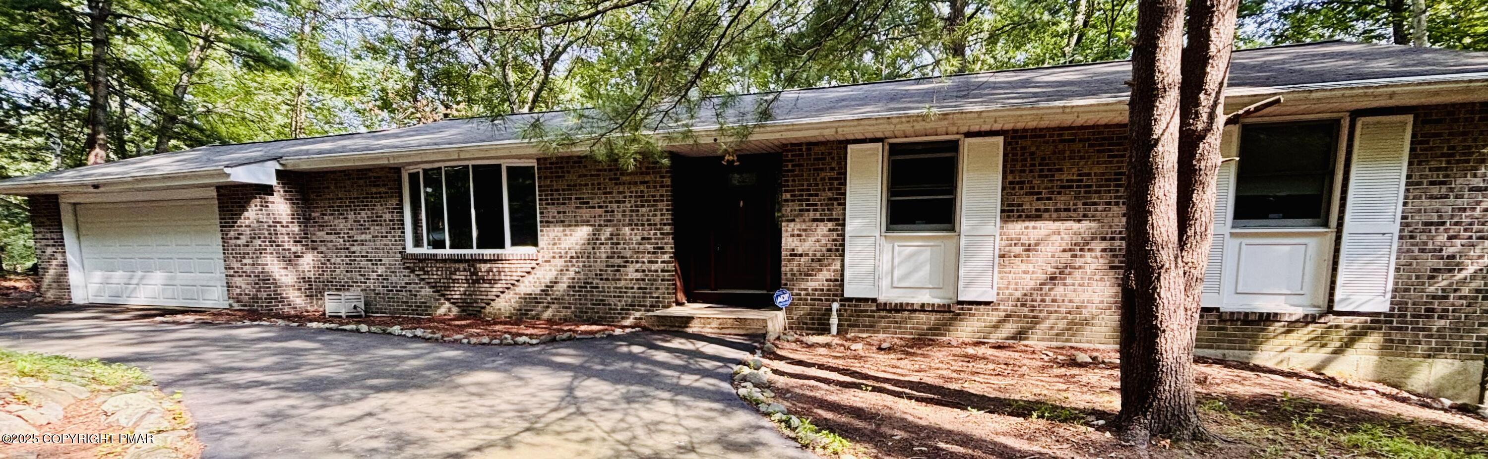 3190 Dogwood Terrace