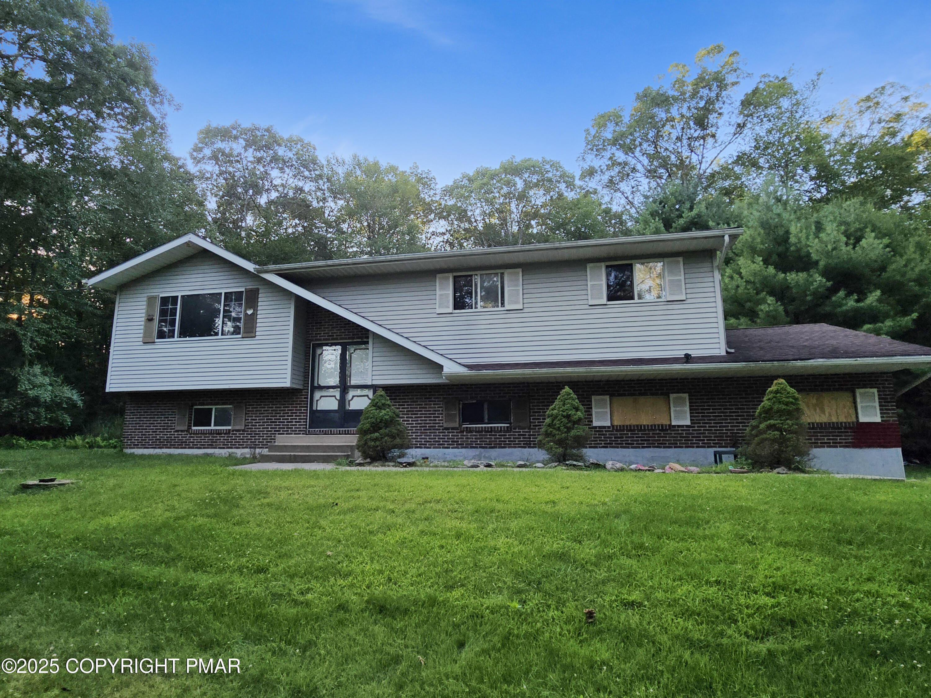 256 Whispering Hills Drive