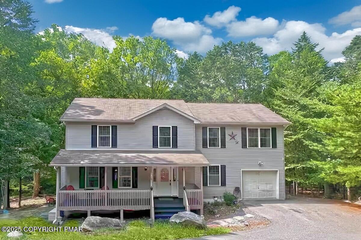 3114 Fairfax Terrace, Stroud Township