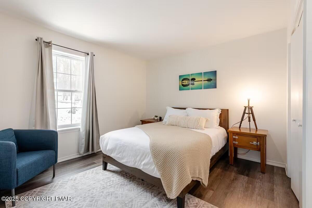 3114 Fairfax Terrace, Stroud Township