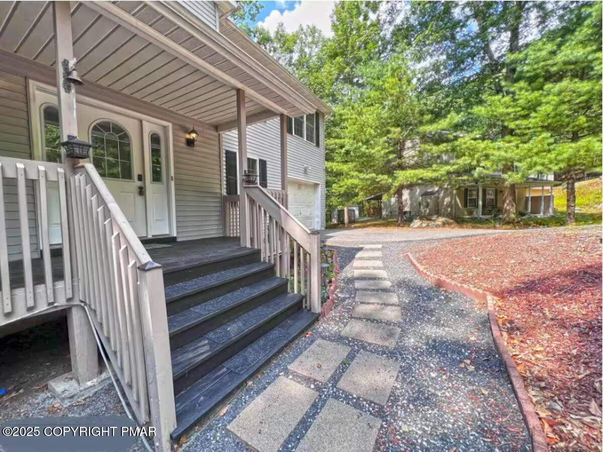 3114 Fairfax Terrace, Stroud Township