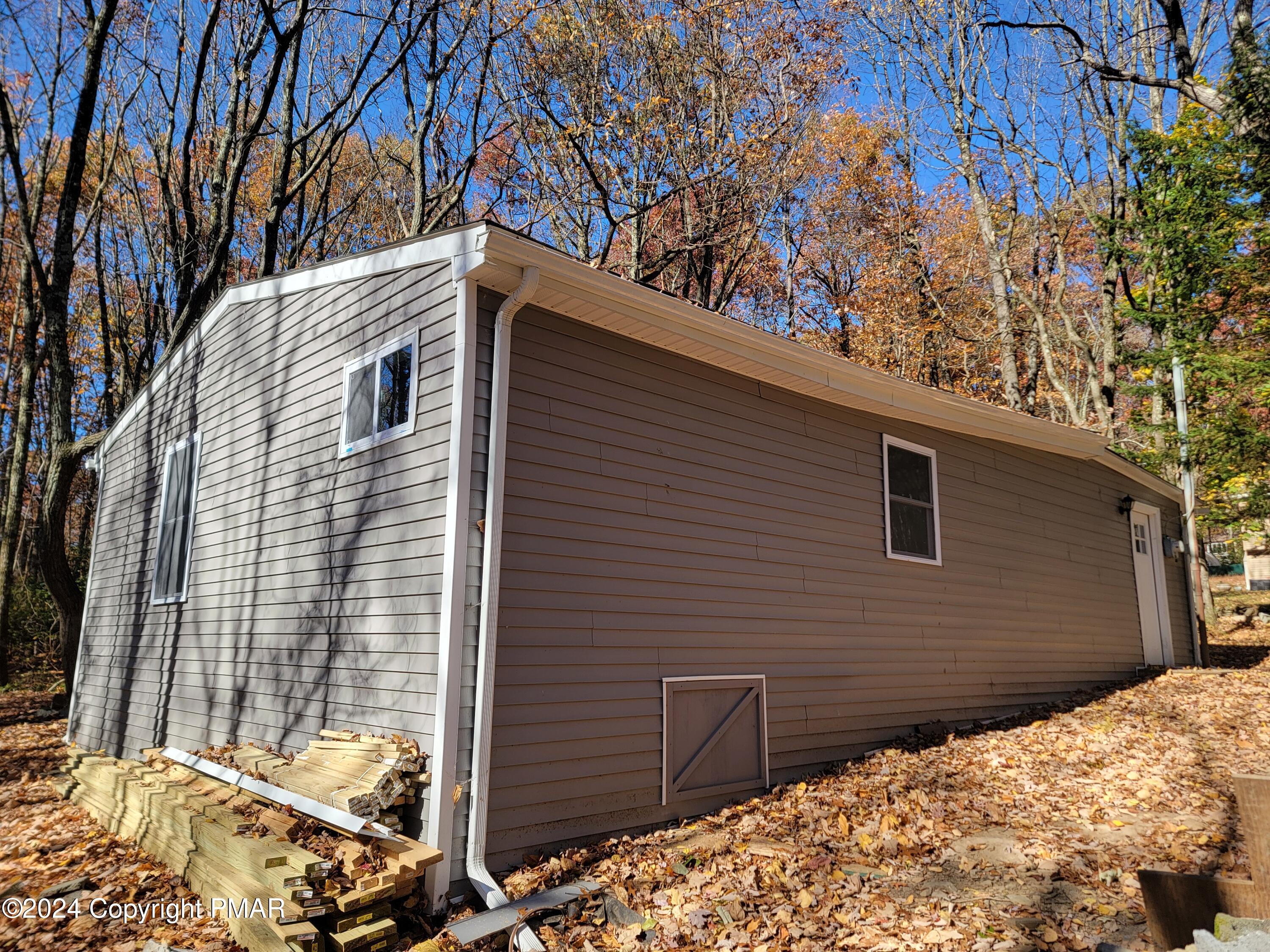 1412 Johns Road