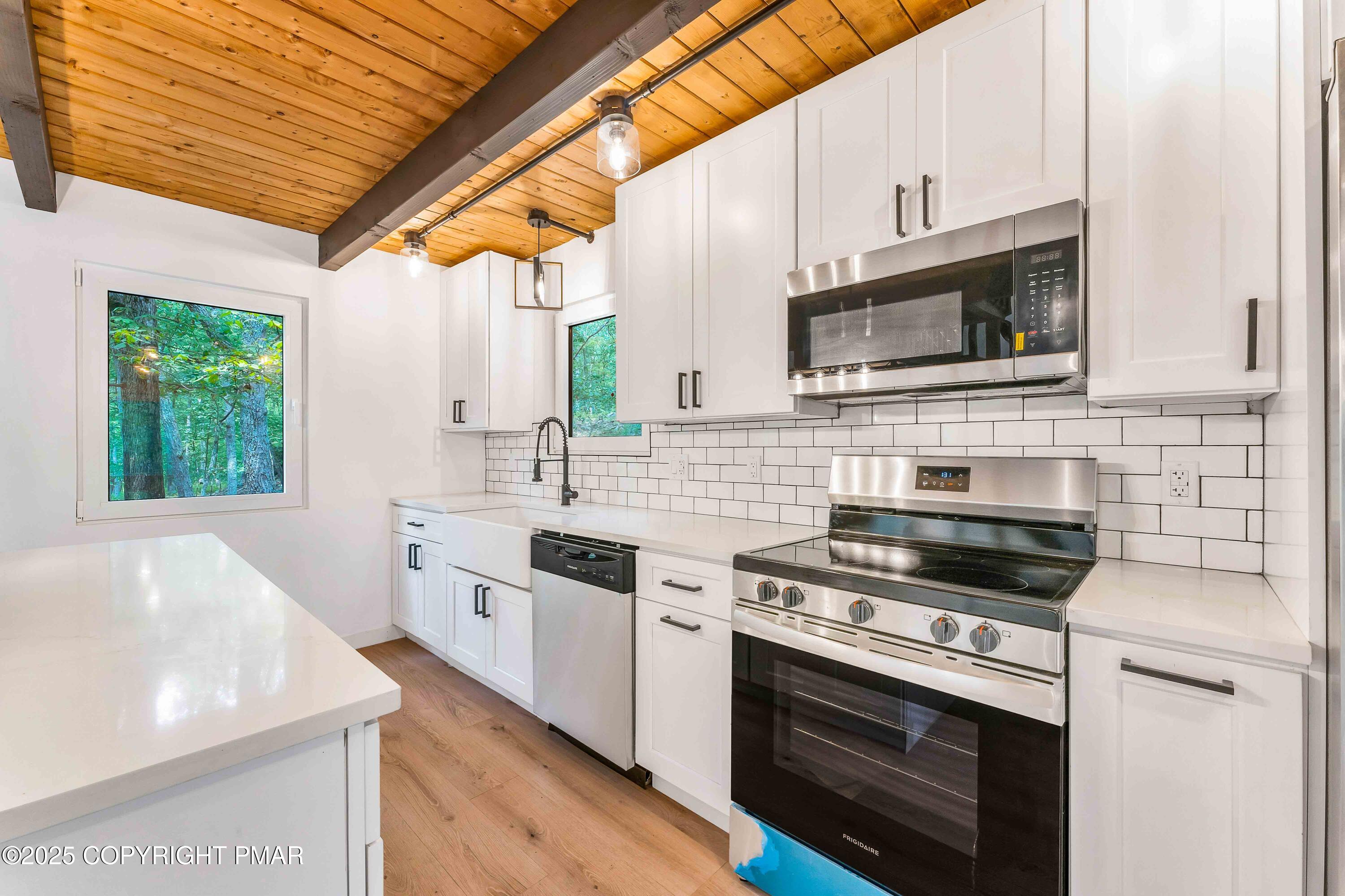 151 Elgin way Way