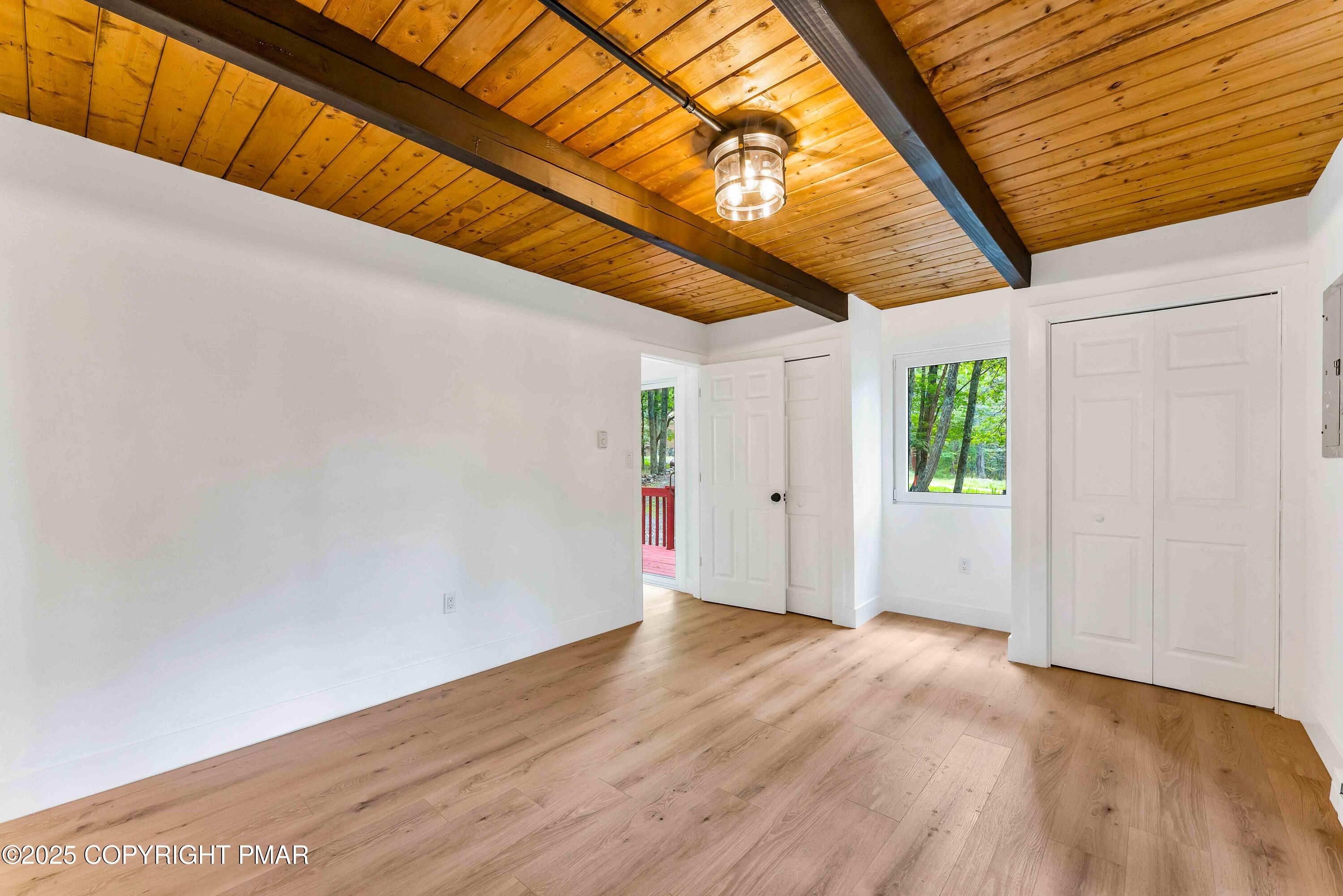 151 Elgin way Way