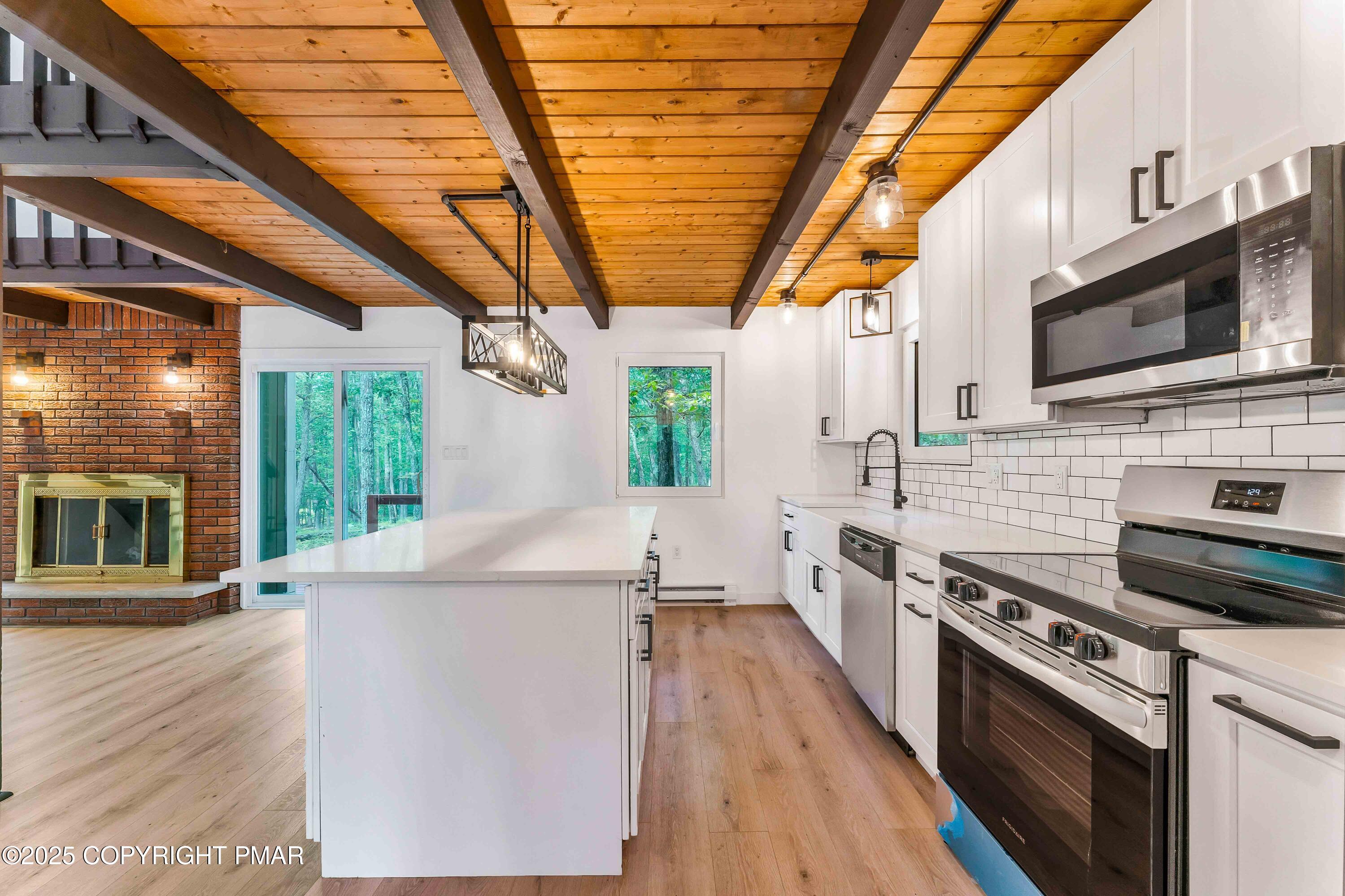 151 Elgin way Way