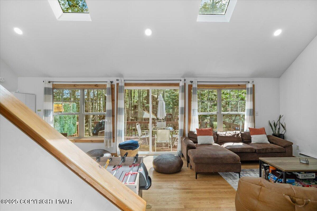 7090 Cypress Lane, Tobyhanna