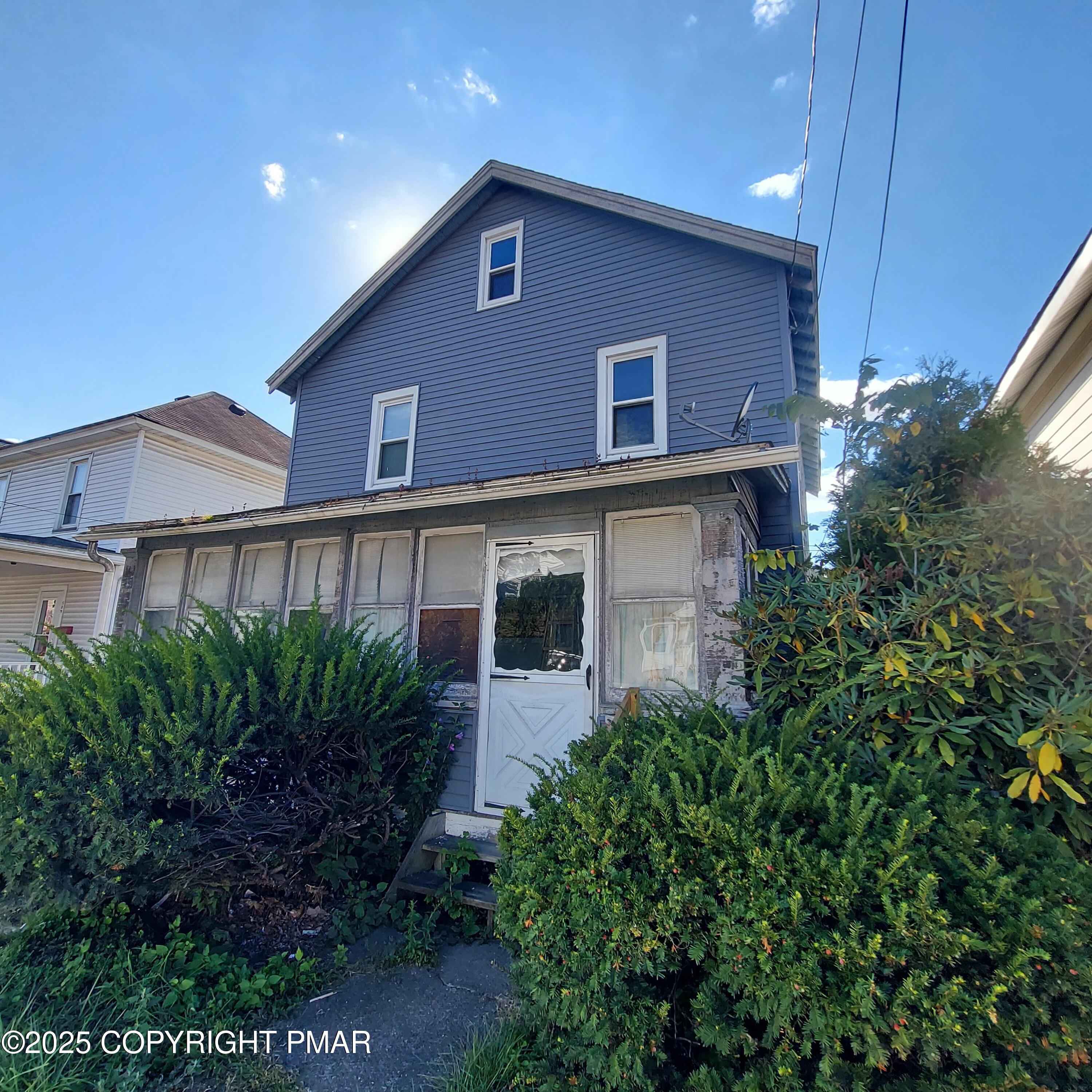 593 N Courtland Street