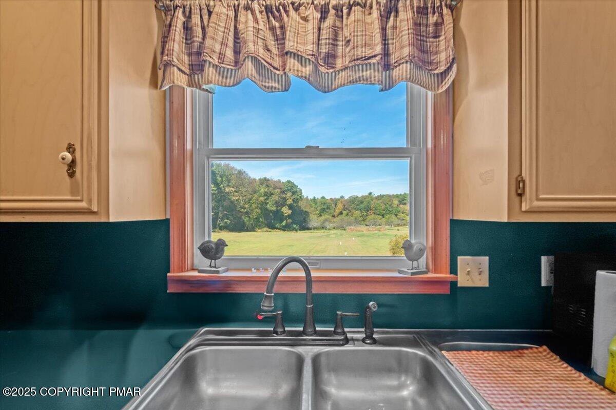 1073 Meixsell Valley Road