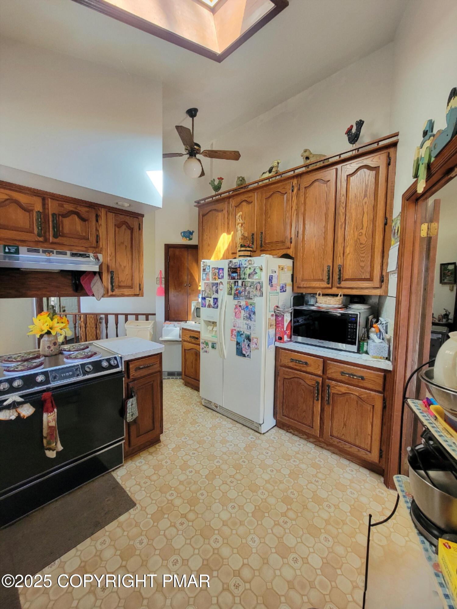 1670 Erie Court, Effort