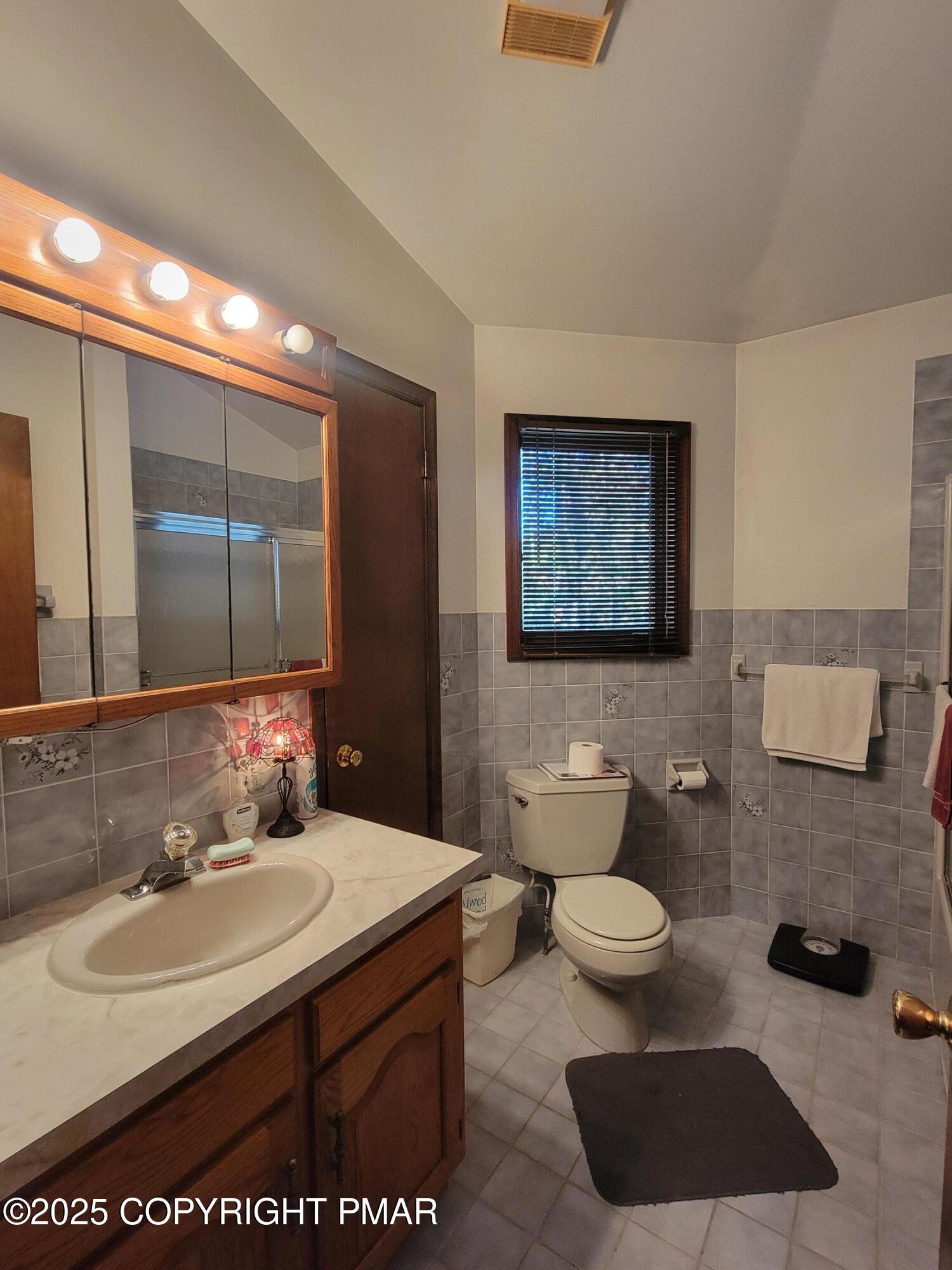 1670 Erie Court, Effort