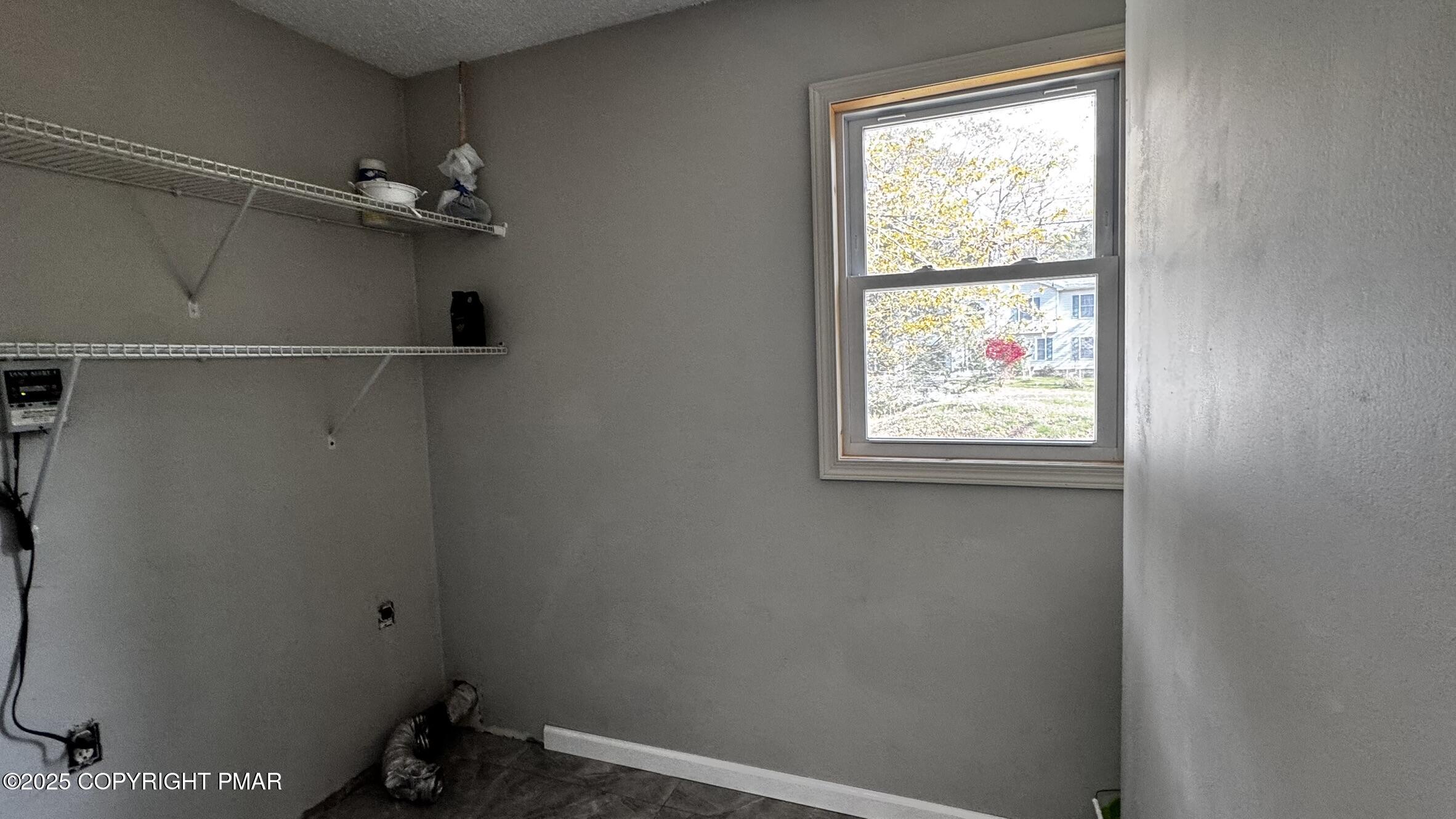 3262 Hamlet Drive, Tobyhanna