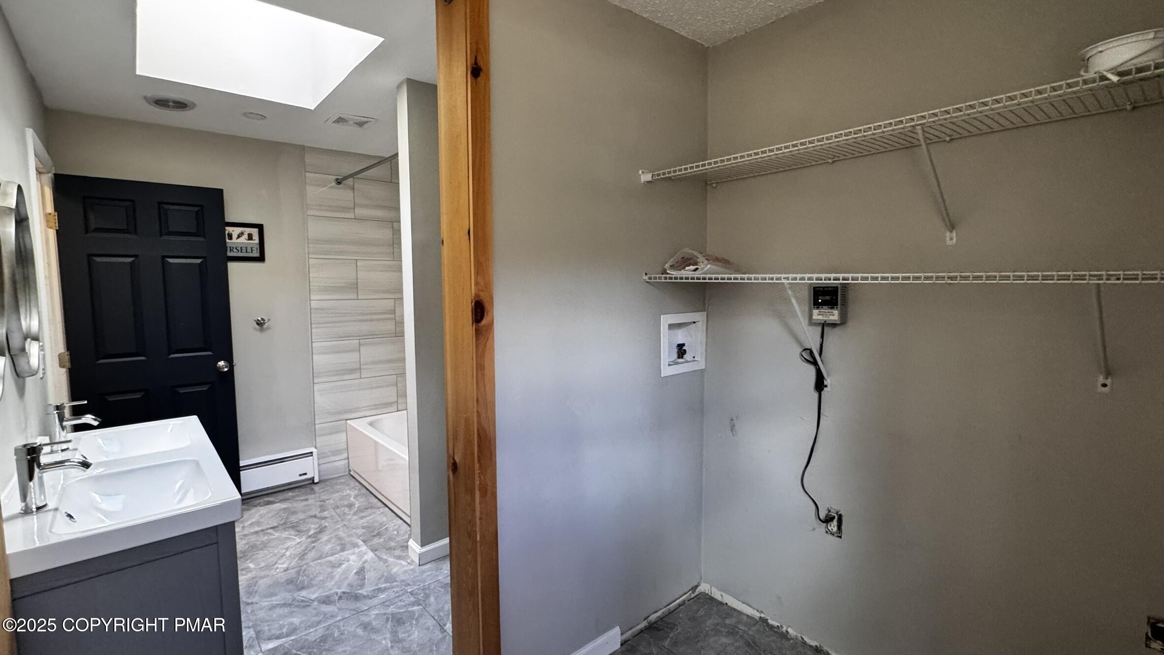 3262 Hamlet Drive, Tobyhanna