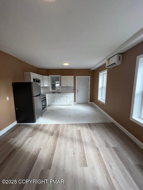 100-106 S Courtland Street 4