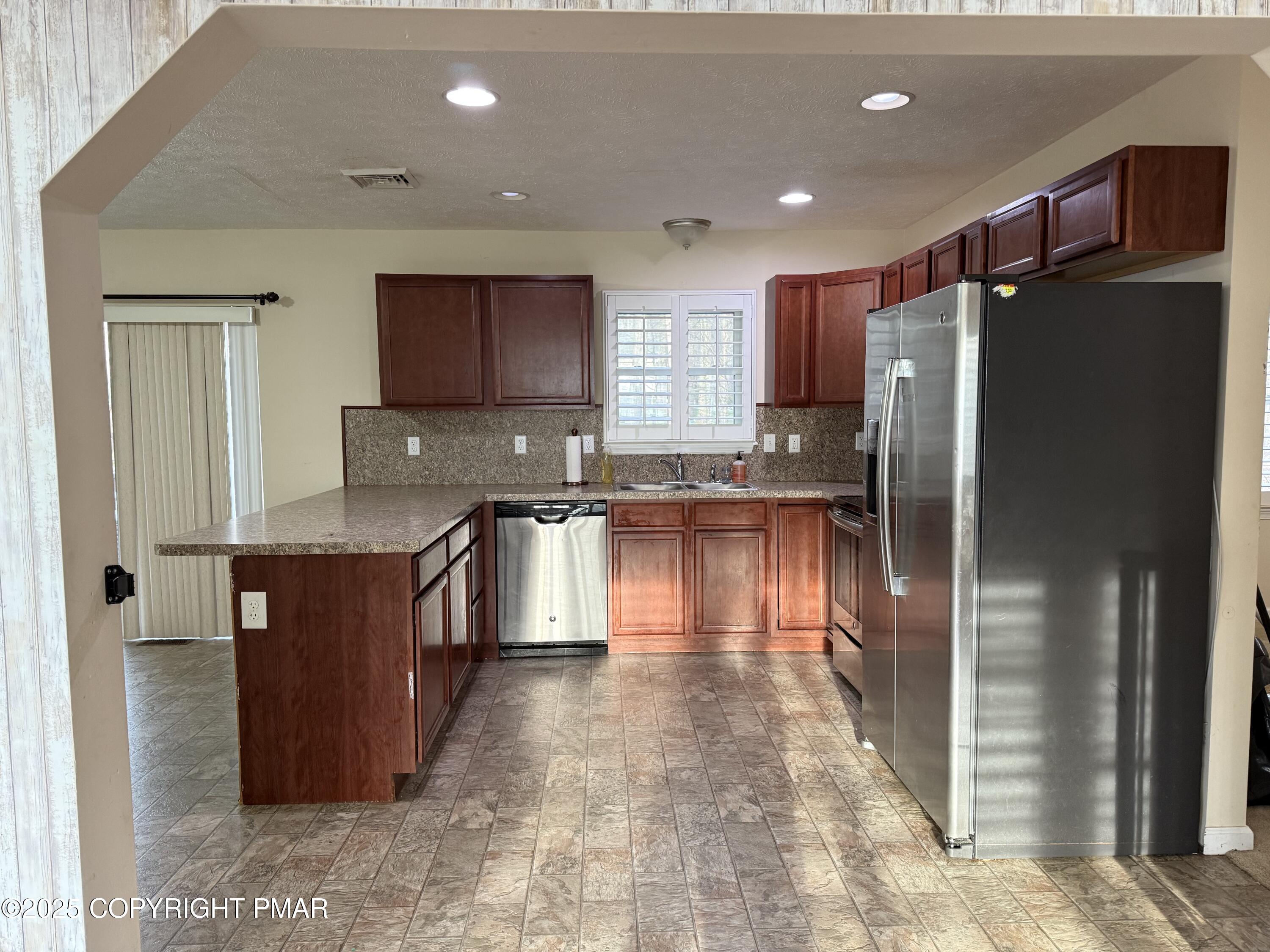 142 Dorchester Drive