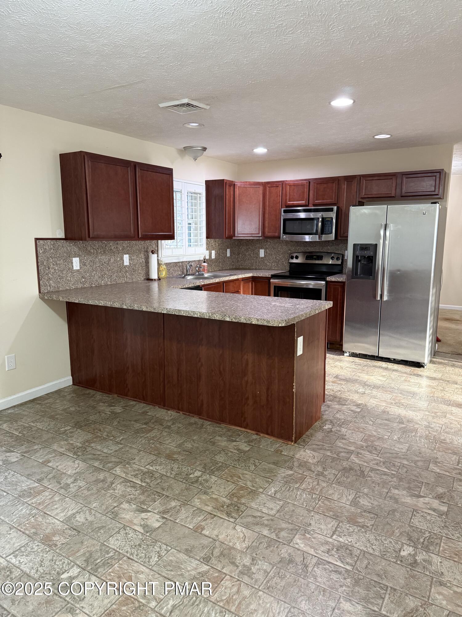 142 Dorchester Drive