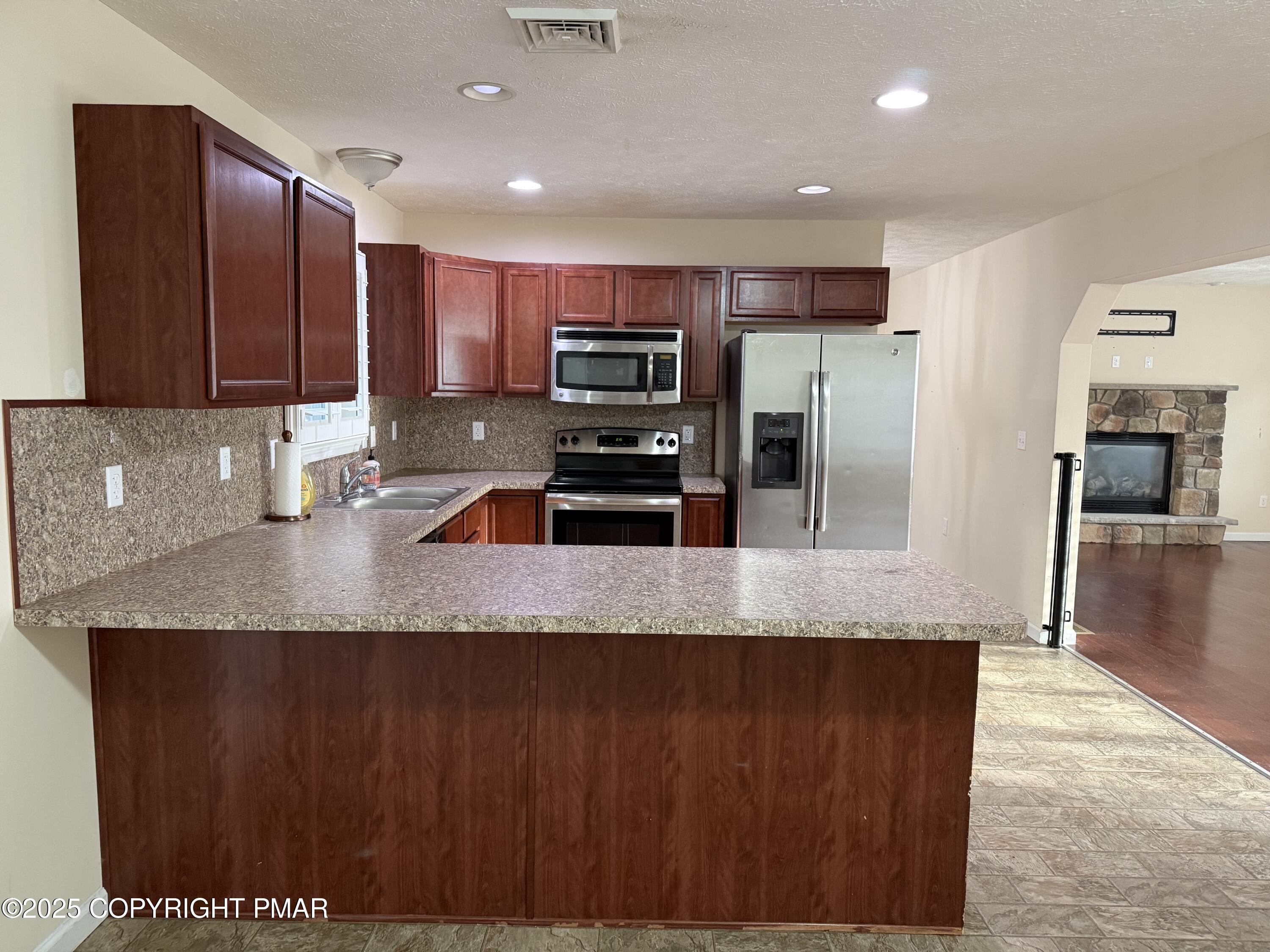 142 Dorchester Drive