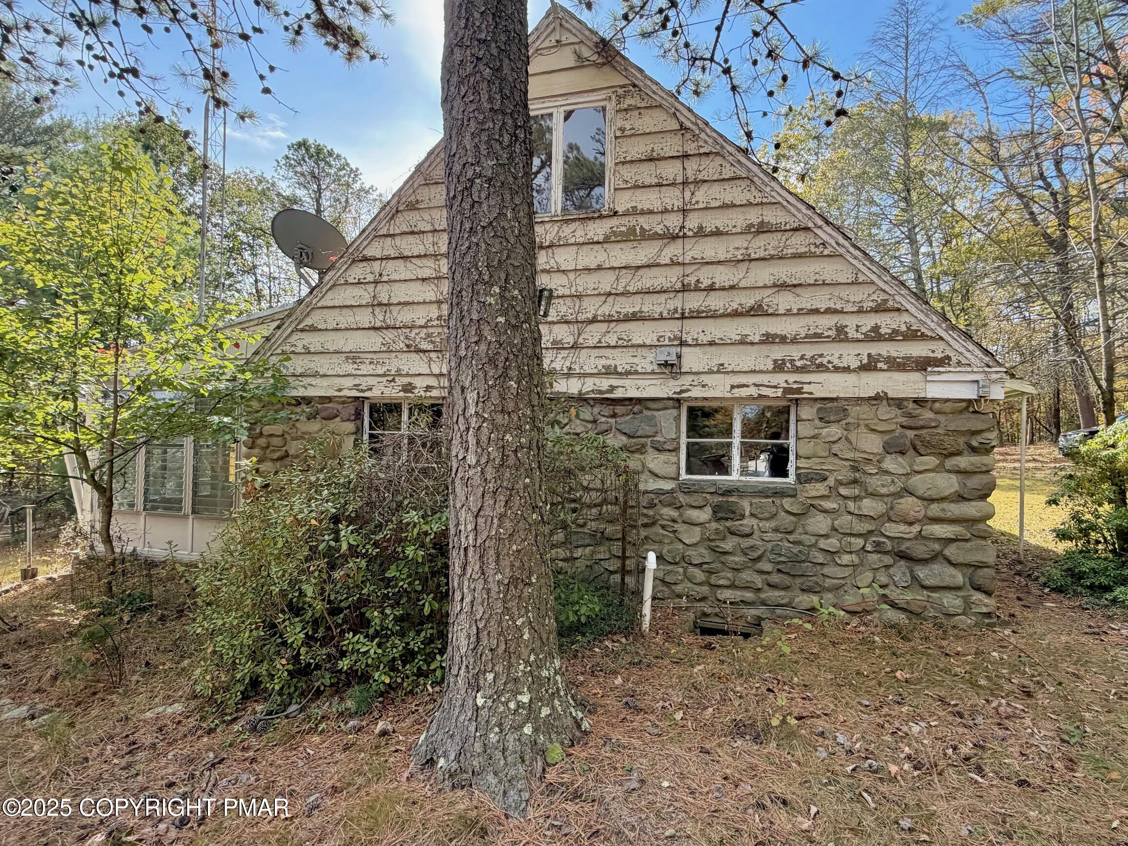 1734 Twin Pine Road