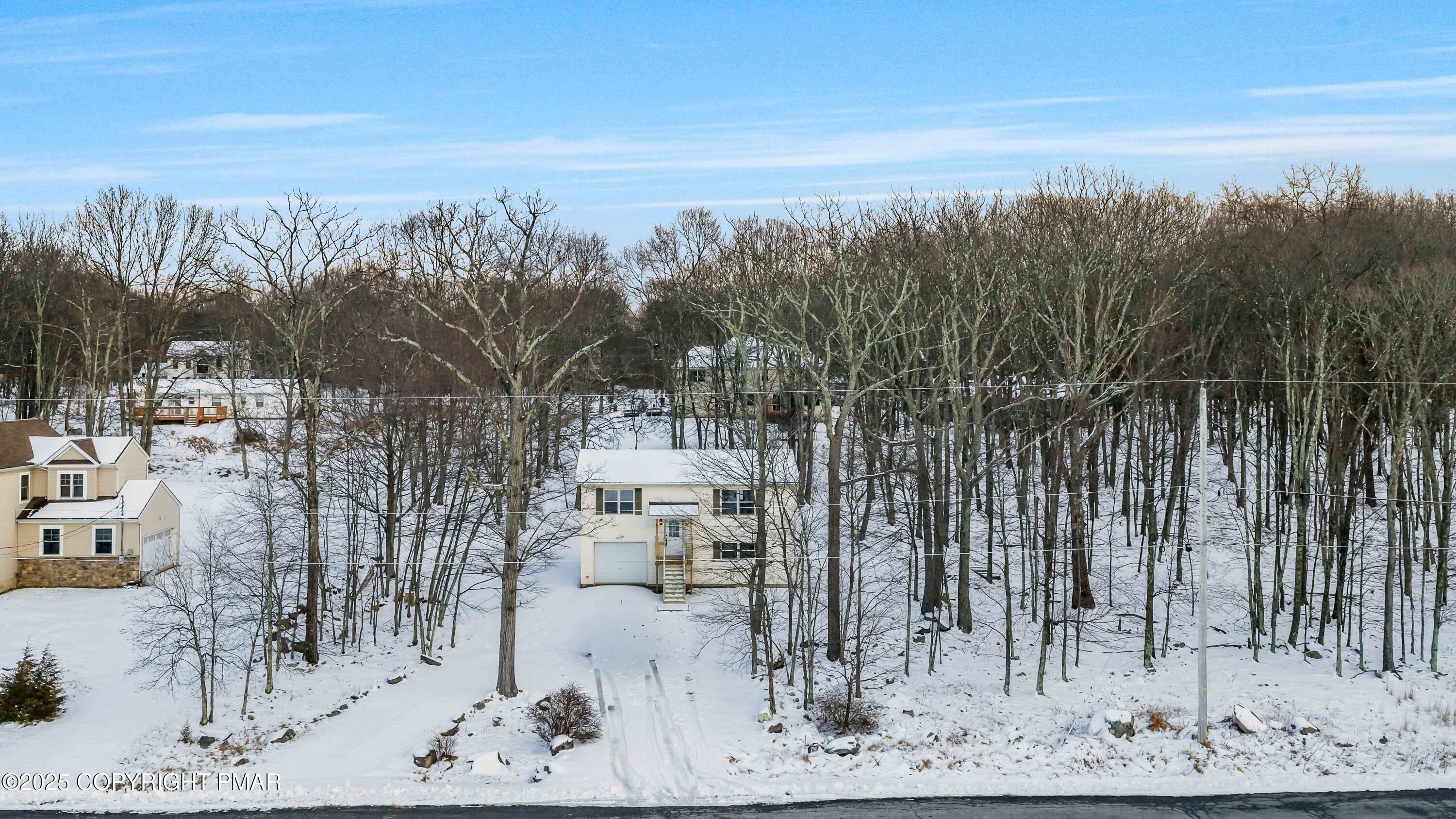 2127 Bushkill Circle