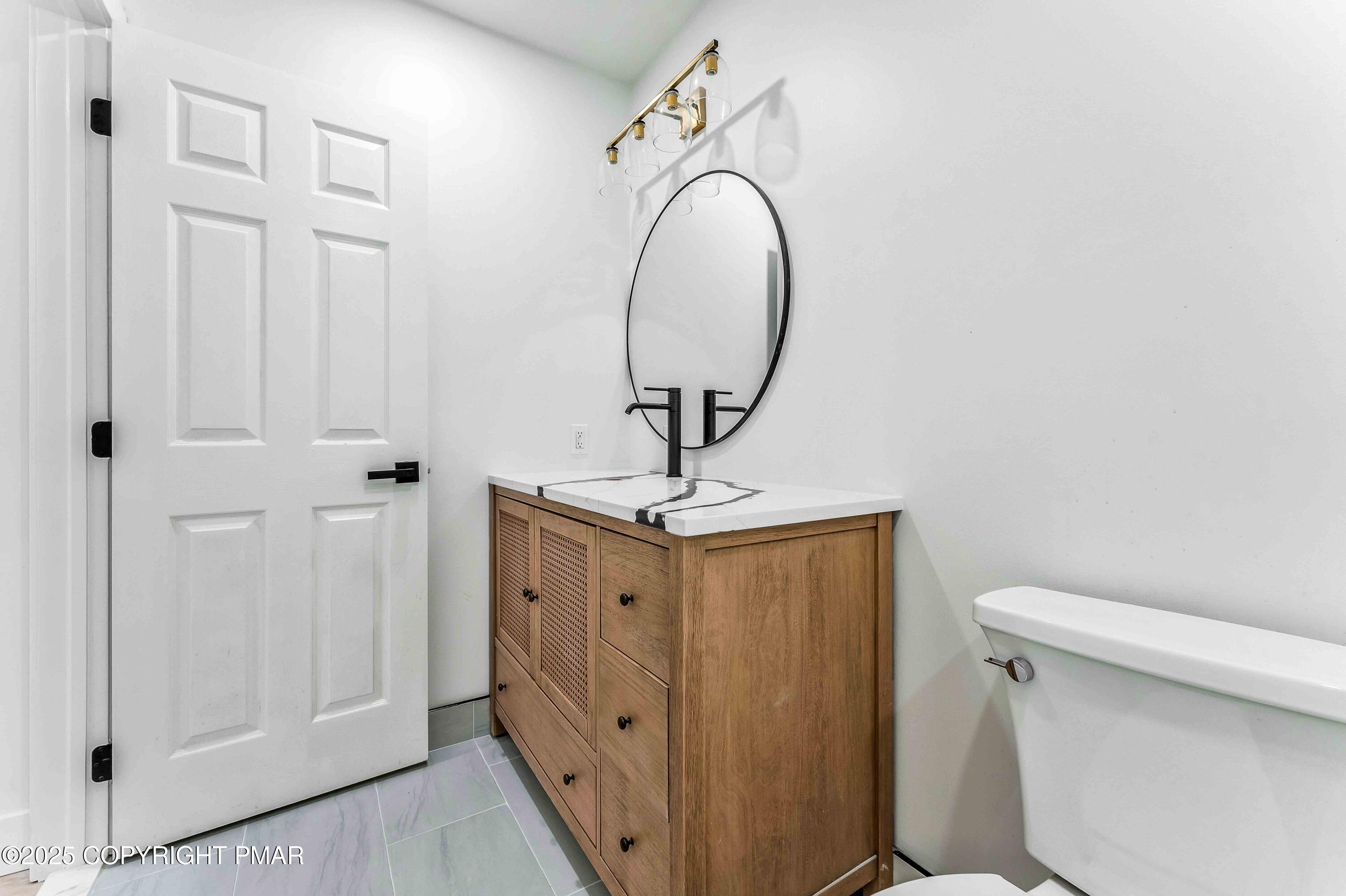 2127 Bushkill Circle