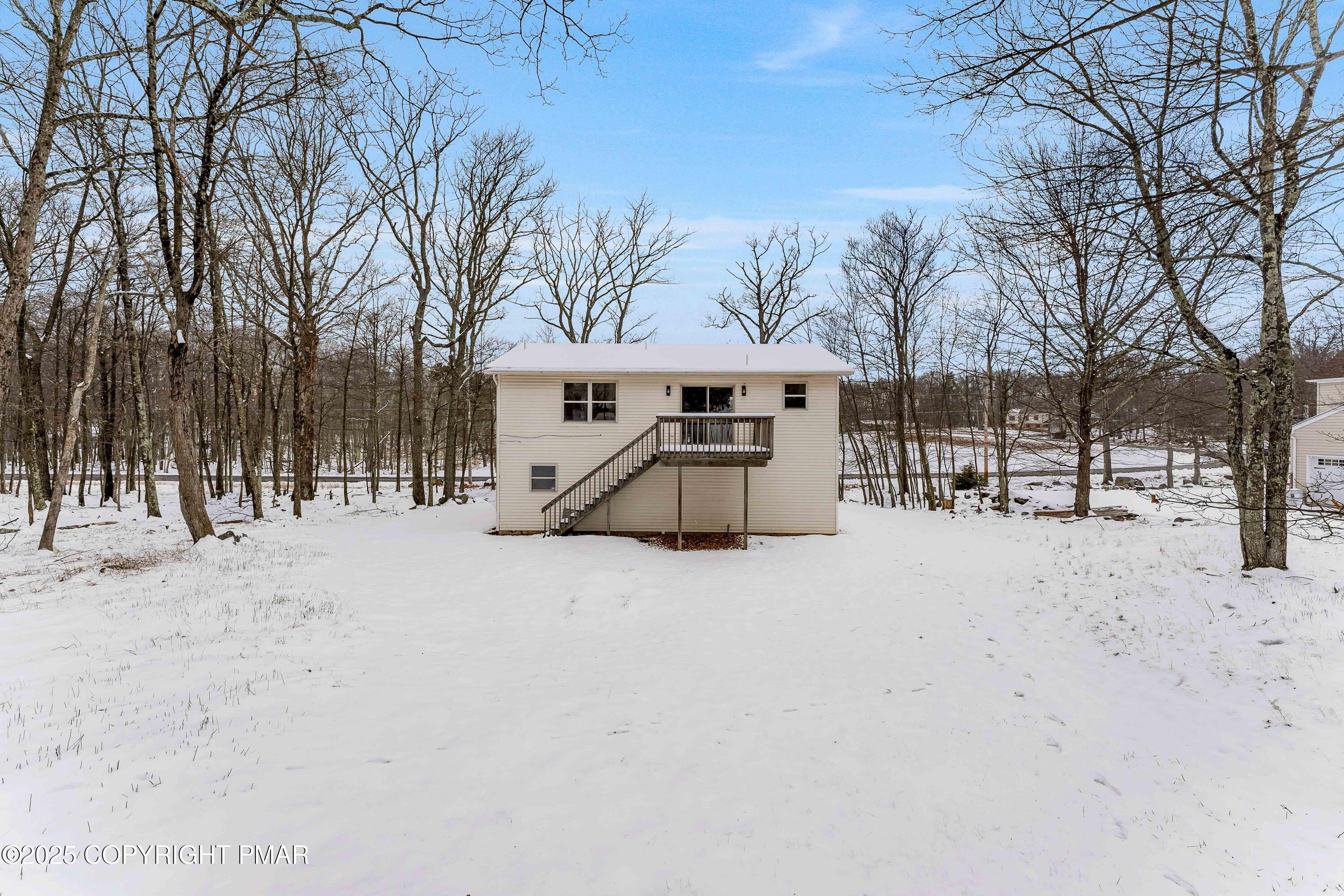 2127 Bushkill Circle