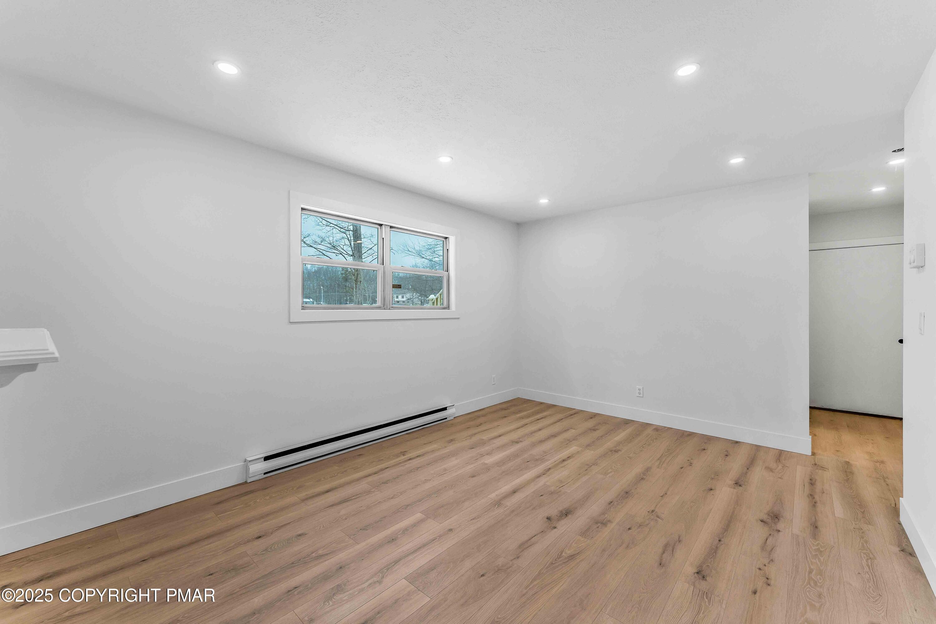 2127 Bushkill Circle