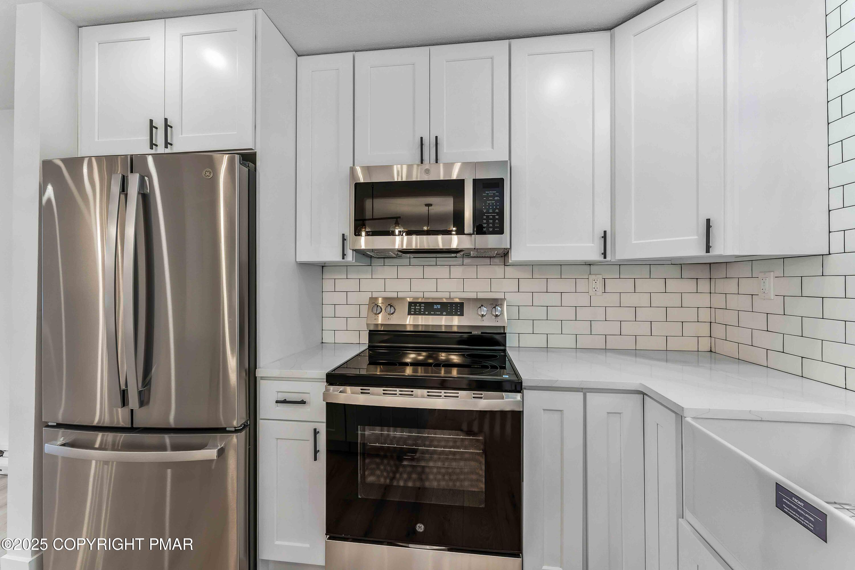 2127 Bushkill Circle