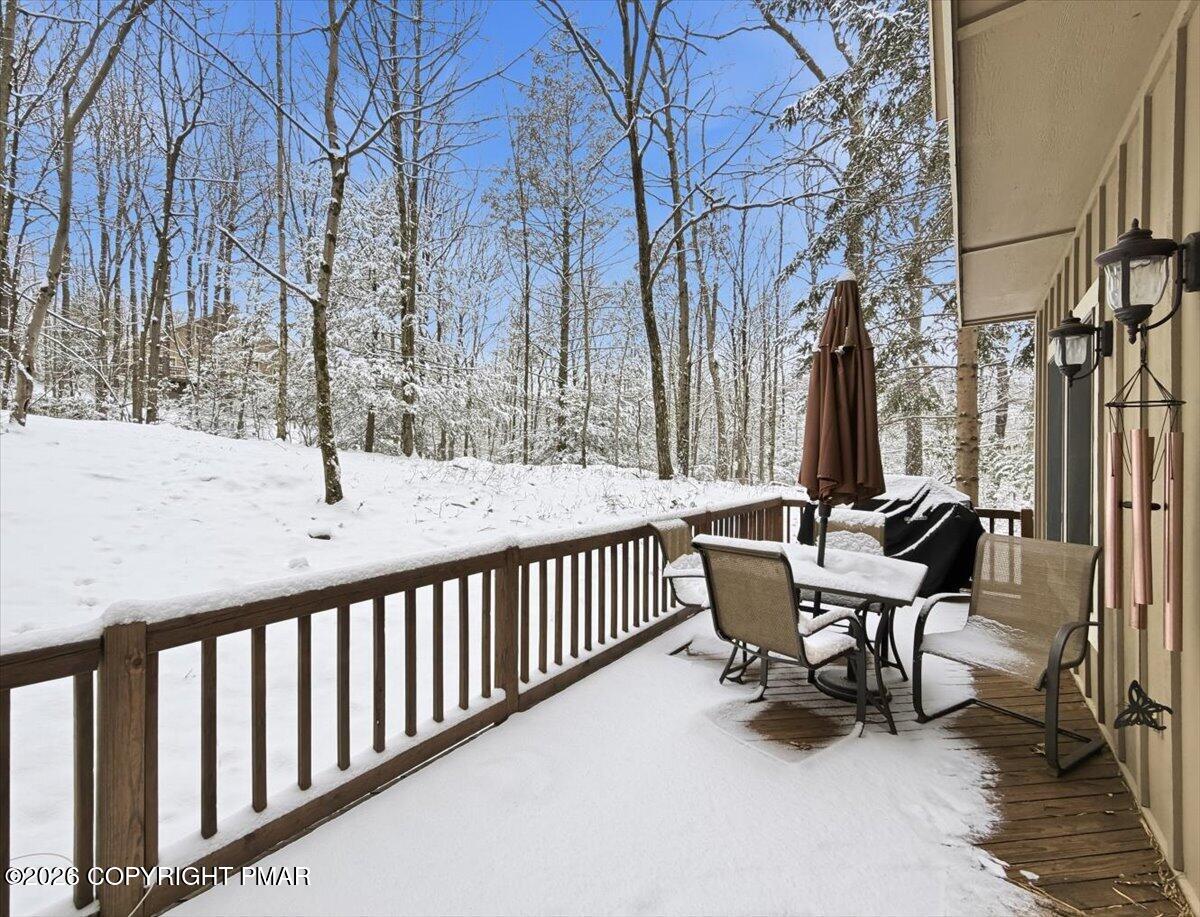 112 High Mountain Lane