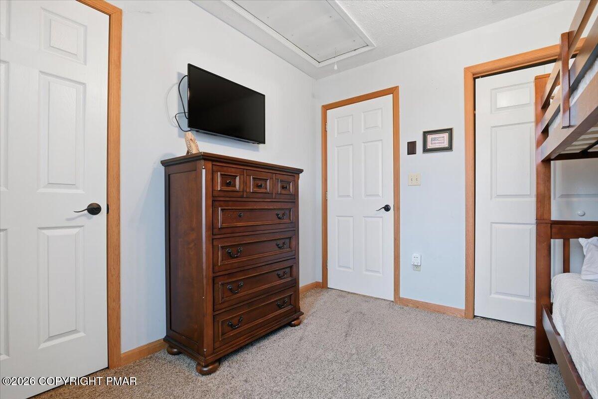 112 High Mountain Lane