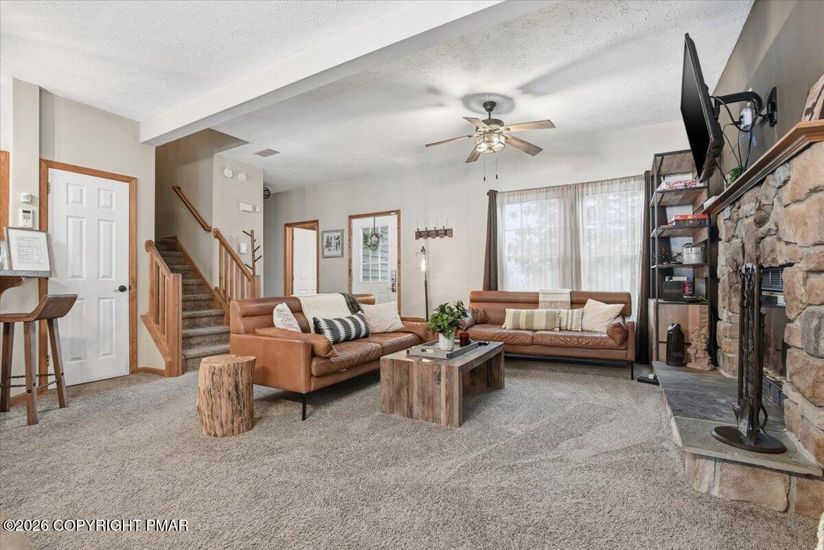 112 High Mountain Lane