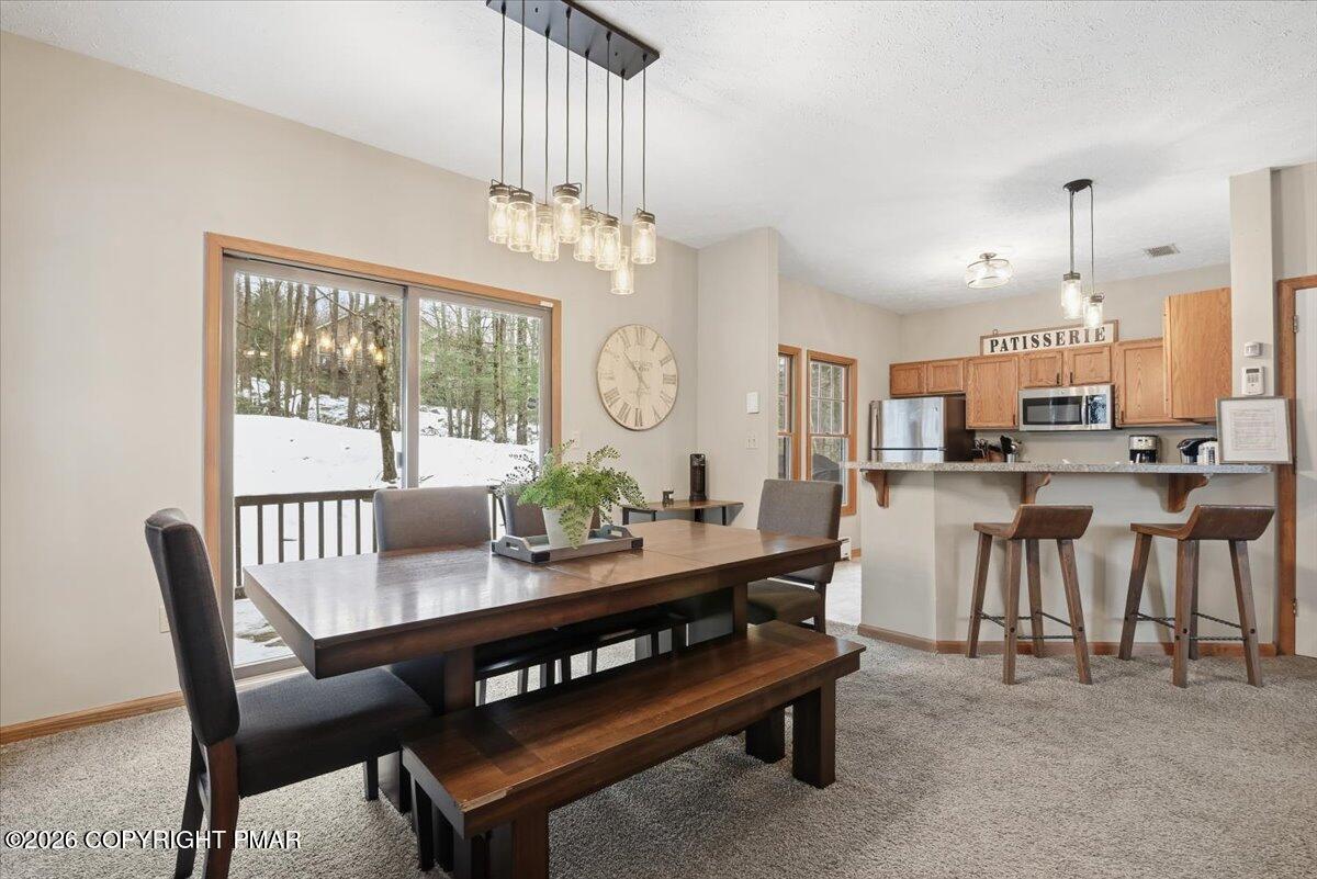 112 High Mountain Lane