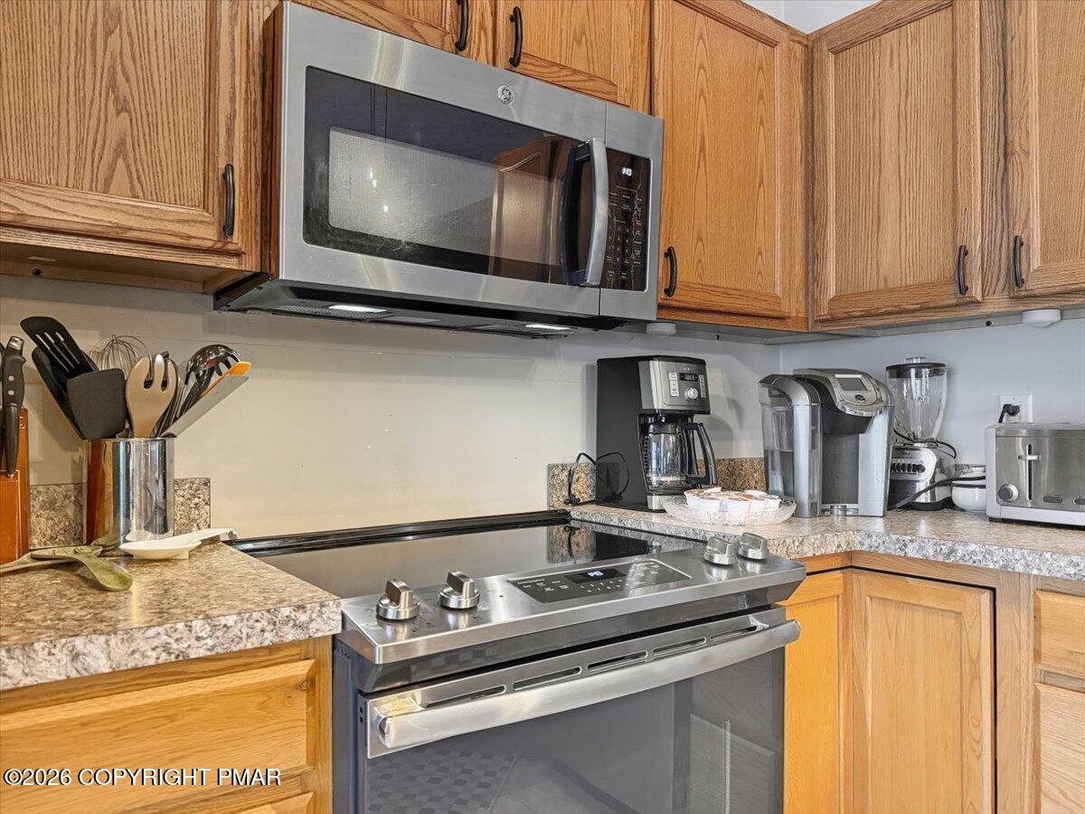 112 High Mountain Lane