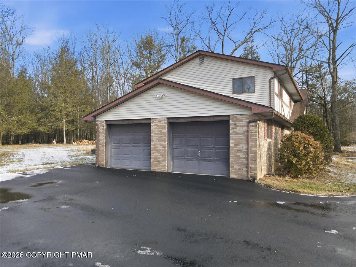 1510 Brook Run Lane