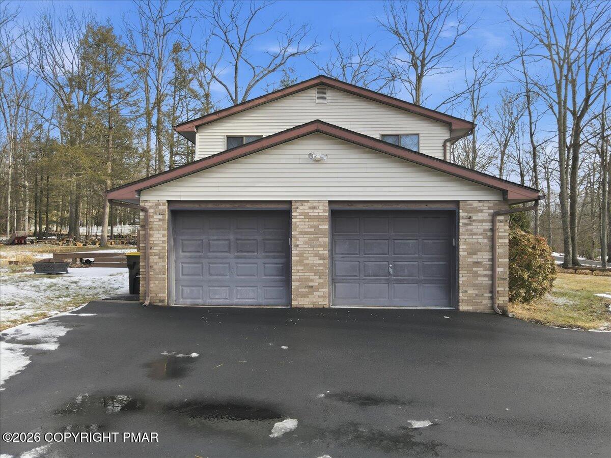1510 Brook Run Lane