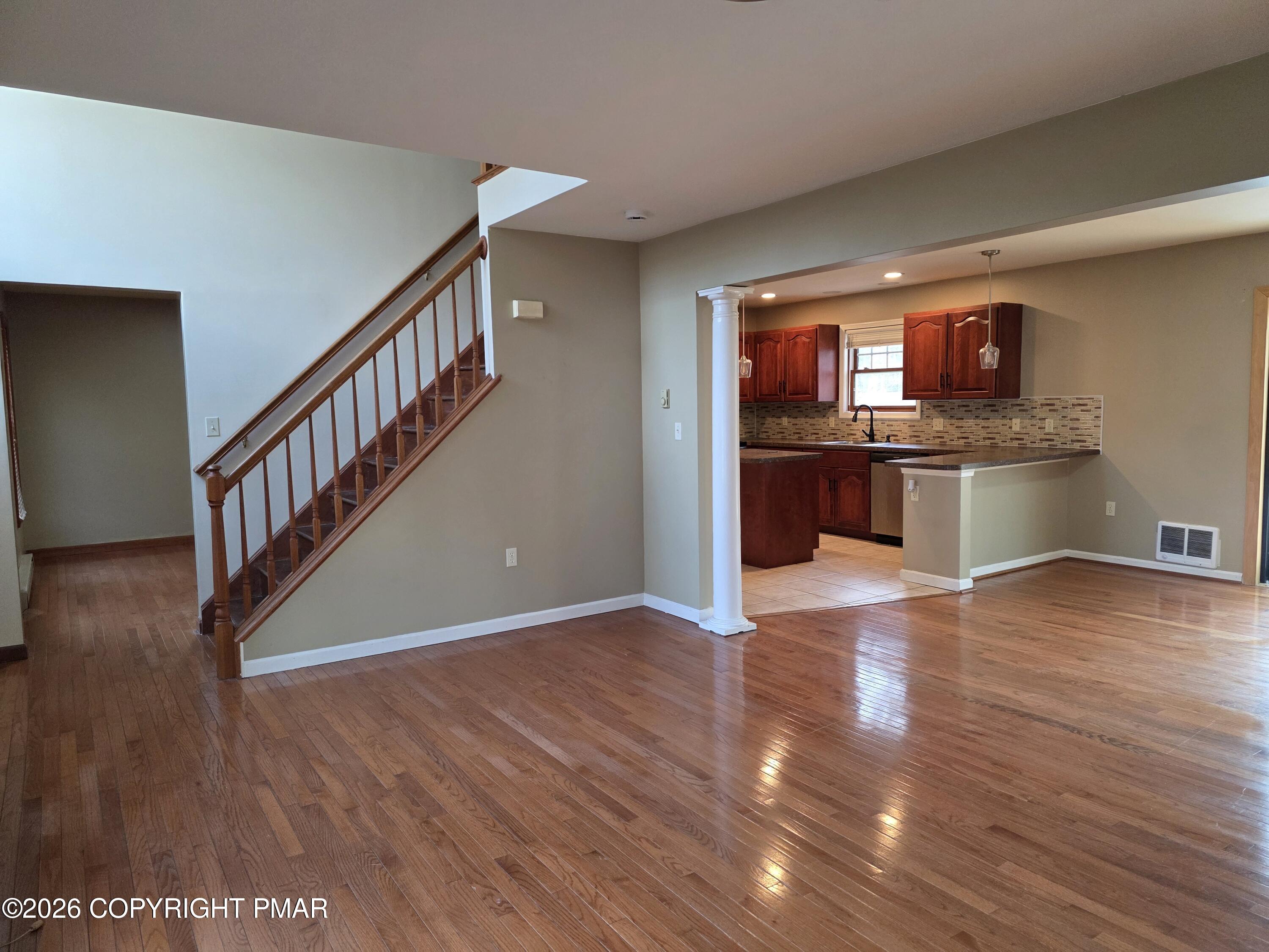 1528 Belgravia Drive