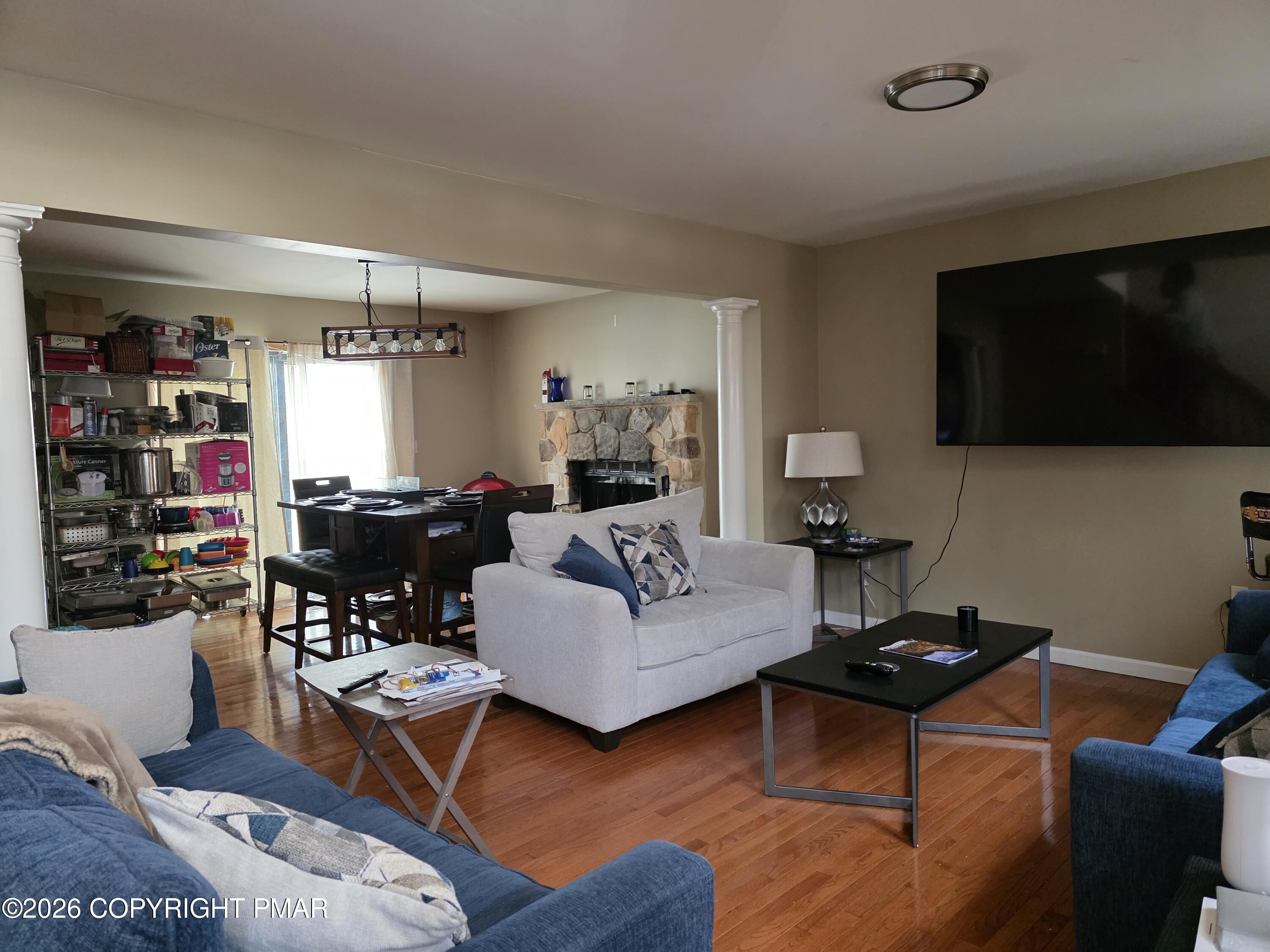 1528 Belgravia Drive