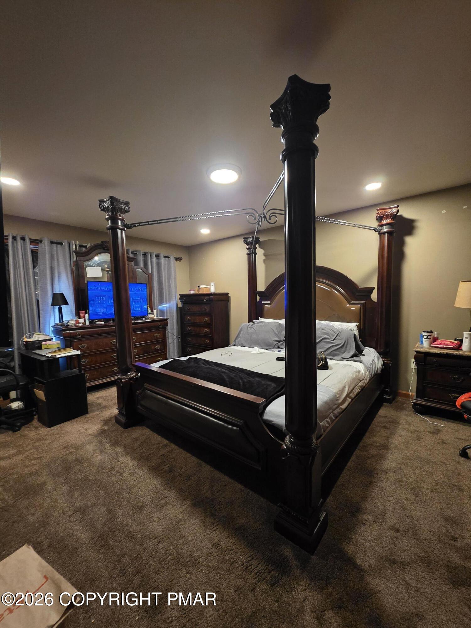 1528 Belgravia Drive