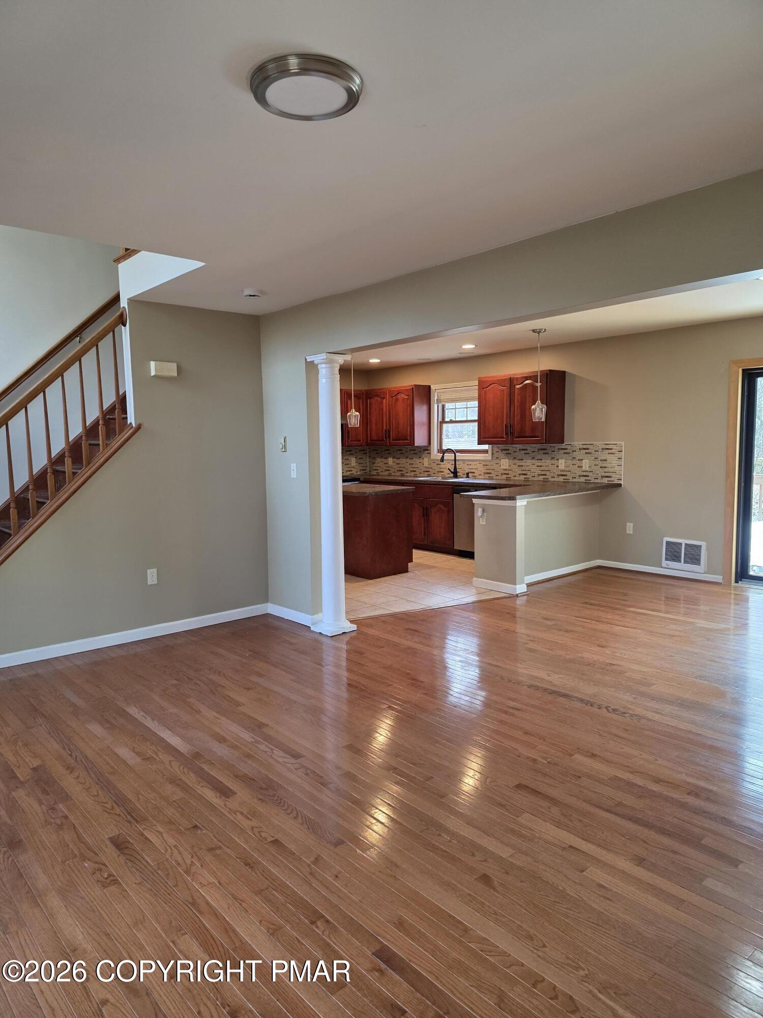 1528 Belgravia Drive