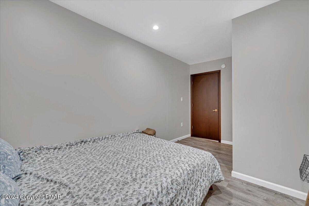 17 Tamarack Terrace