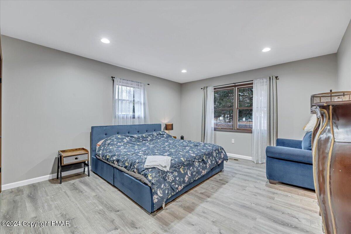 17 Tamarack Terrace