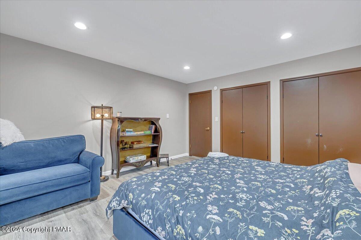 17 Tamarack Terrace