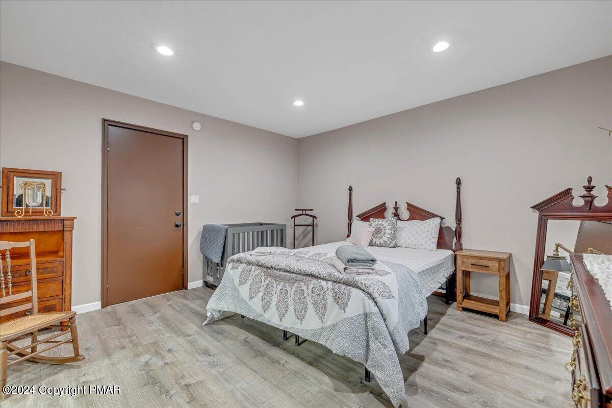 17 Tamarack Terrace